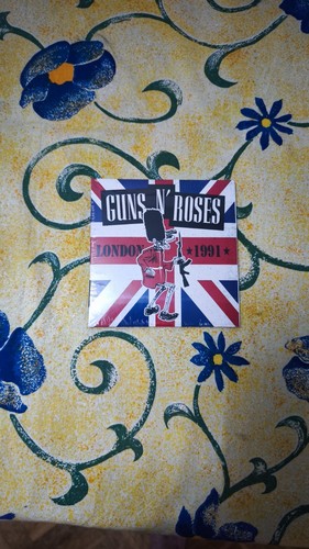 Guns roses london - guns,