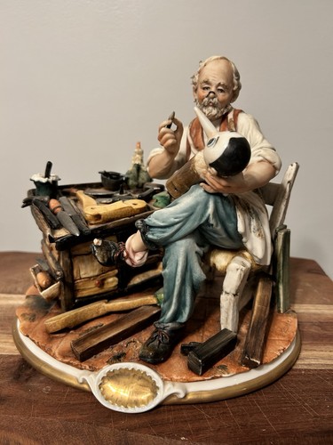 Capodimonte porcelain hand - porcelain,