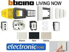 Stock Living Now Bticino prese interruttore pulsanti placche OFFERTA COMPLETA 