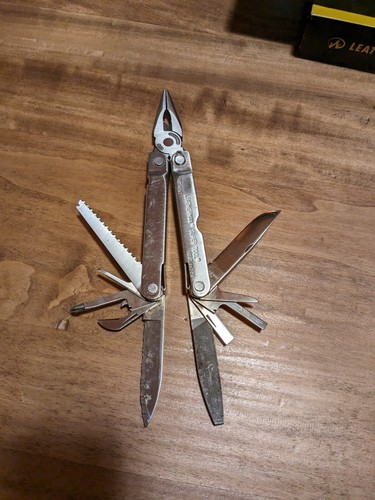 Leatherman super tool - tool, pend