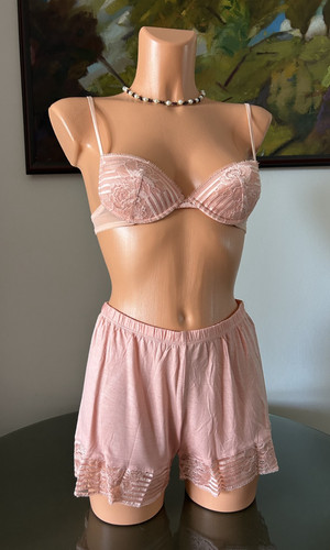 Nwt malizia perla spring - by,