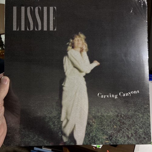 New sealed lissie carving - -,