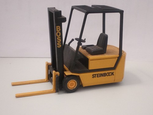 Carrello elevatore forche - a,