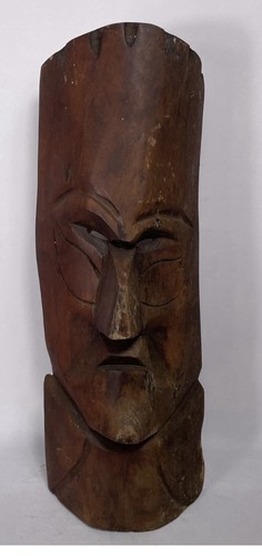 Scultura maschera tiki tribale