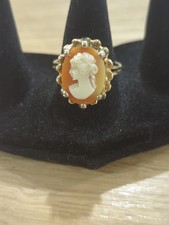 Anello cammeo in oro 18 kt