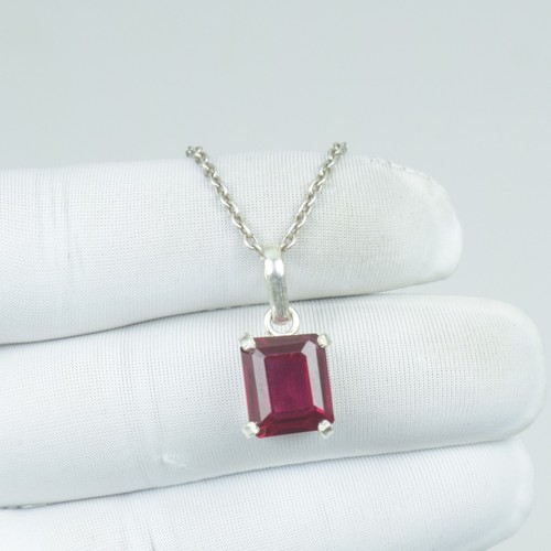 Collana granato taglio