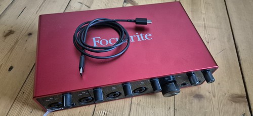 Focusrite scarlett 18i8 - scarlett,