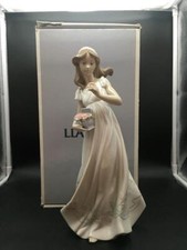 Lladro treasures the - "treasures, of