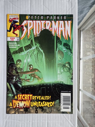 Peter parker spider man - spider-man, #8