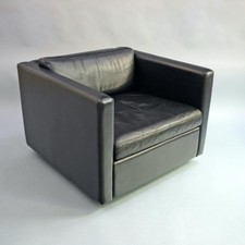 Sedia Club Knoll International