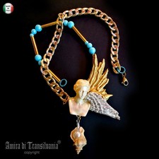 Angelo Alato Thun Statua Conchiglia Gioiello Collana Pendaglio Gioielleria Lusso