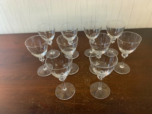 Verres eau modèle - à,