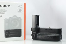 Sony VG-C3EM Battery Grip A9 A7 III  A7R III in Mint Condition With Box