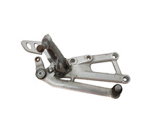 Pedana anteriore destra completa Derbi GPR 125 4T 2009 2015 con 28746 km