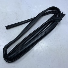 68151-0D010 Guarnizione vetro