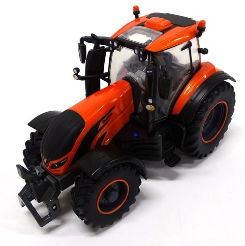 Britains valtra t orange - -,