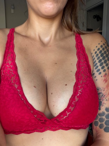 Reggiseno rosso pizzo - in,
