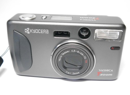 Yashica zomm vario - t,