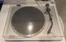 Giradischi vintage calibro 330 prodotto da Marantz completamente testato e revisionato