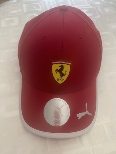 Cappellino ferrari nuovo mai - cappellino,