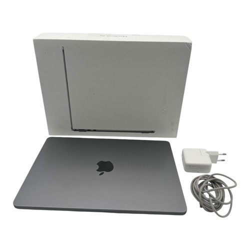 Macbook air 2022 - m2, 16gb