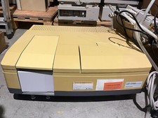 INST. SHIMADZU UV-1700
