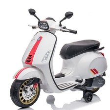 Vespa elettrica Piaggio bianca