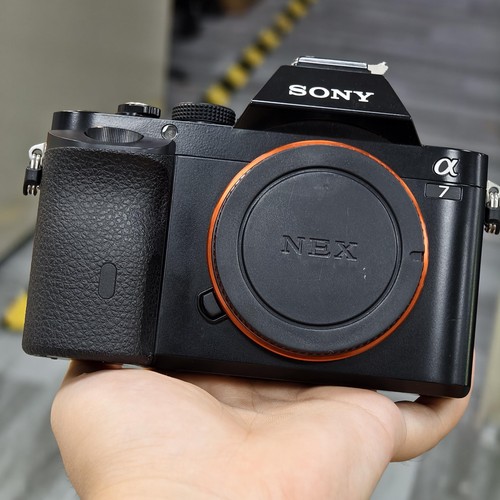 Sony alpha a7m1 - a7, i