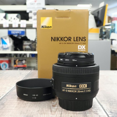 Nikon 35mm f1 - 35mm, f1.8