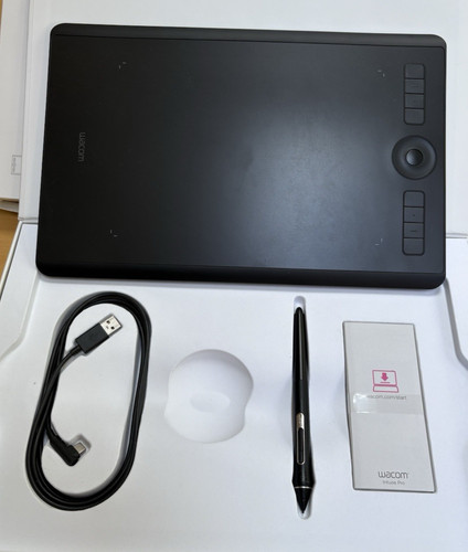 Wacom intuos pro pen tablet - wacom,