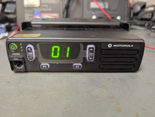 Motorola cm200d radio mobile - motorola,