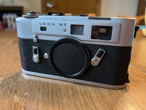 Leica silver lug - 2,