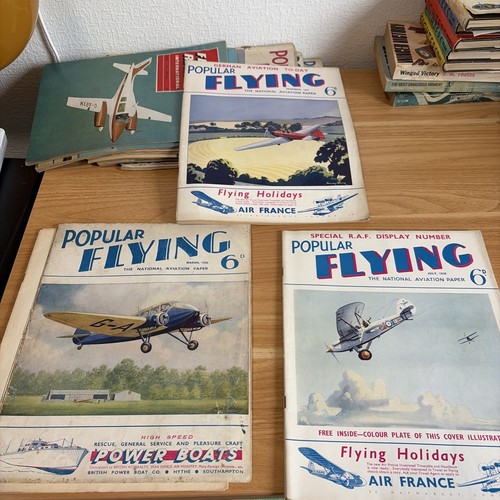 Popular flying magazines march - magazines,