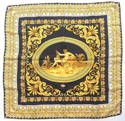 Sciarpa versace atelier - versace, carré