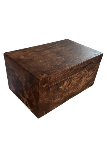 Wooden trinket box - wooden,