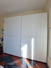 Armadio ante scorrevoli colore bianco lucido