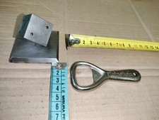 Vecchio apri bottiglie - apri,
