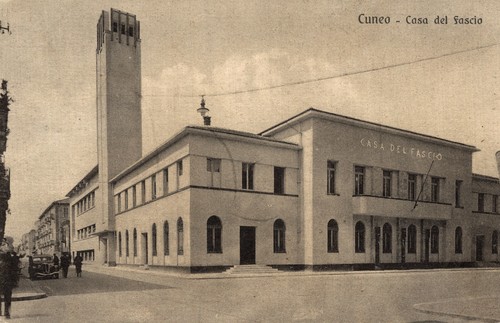 Cuneo città casa del fascio - cuneo,