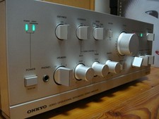 ONKYO Integra A-810