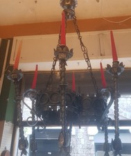 ANTICO LAMPADARIO IN FERRO STILE MEDIOEVALE-GOTICO