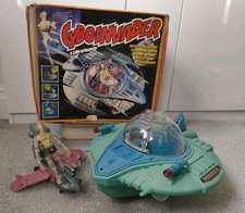 Cybo-invasore e cyborg