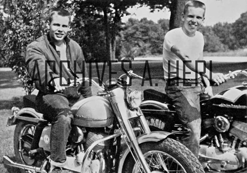 Harley davidson serie anni - harley,