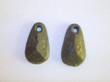 2 VINTAGE FISHING LEADS / 2
