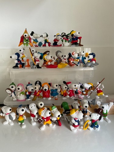 Personaggio snoopy peanuts - personaggio,