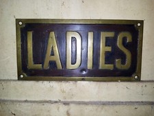 Targa pubblicitaria no