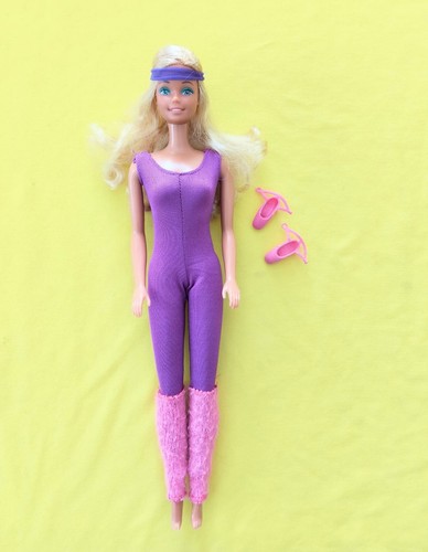 Barbie vintage super dance
