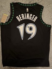 Maglia retrò firmata Joan