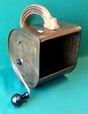 SPARGI CEMENTO INTONACATRICE UTENSILE MANOVELLA IN OTTONE MARCATA BERTANI. KK97