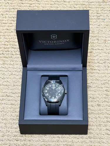 Victorinox swiss army garrison - victorinox,