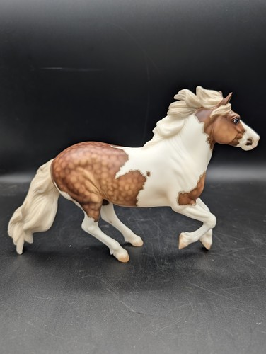 Breyer model horse - breyer, premier
